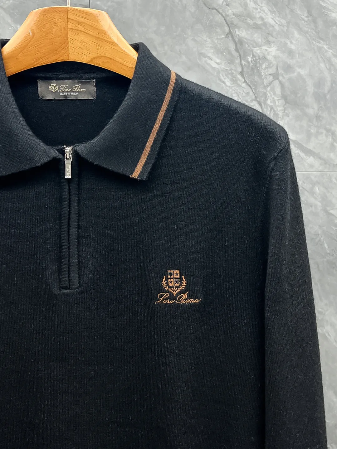 L Autumn and winter half-zip cashmere sweater Polo sweater, custom-made cashmere blended fabric, soft and waxy fabric, matte high-end texture, full three-dimensional texture of the body, keeping warm at the same time, great for spring and autumn alone, or layered with a jacket in winter, neat Polo lapel design, the collar shape is well-shaped, and it is not easy to turn out and collapse the collar; half-open metal zipper, Size: M‑XXXL